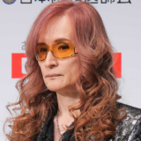 高見沢俊彦の兄の死因はなぜ非公開？家族史から読み解く現在まで語られない理由を詳しく解説