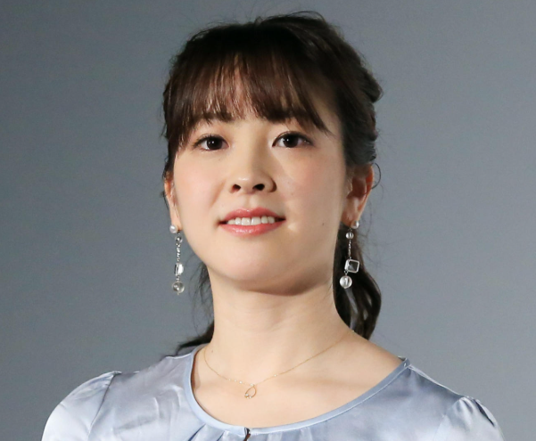 三上真奈アナの実家は金持ち？父親の職業や家族構成・年収まで徹底解説